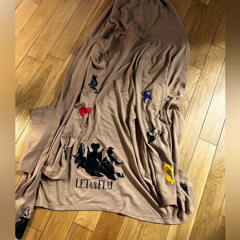 SOLD Hocus Pocus long sweater